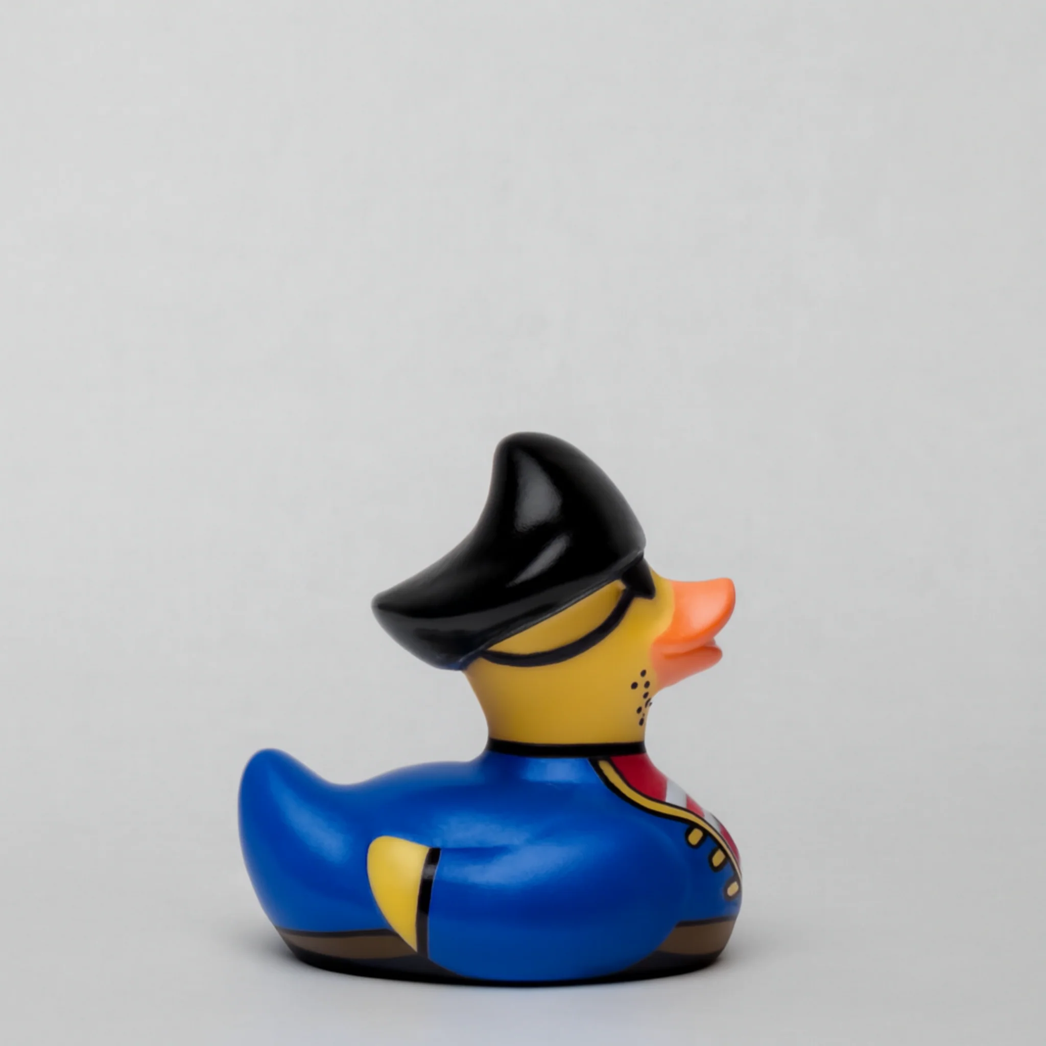 Mini Pirate