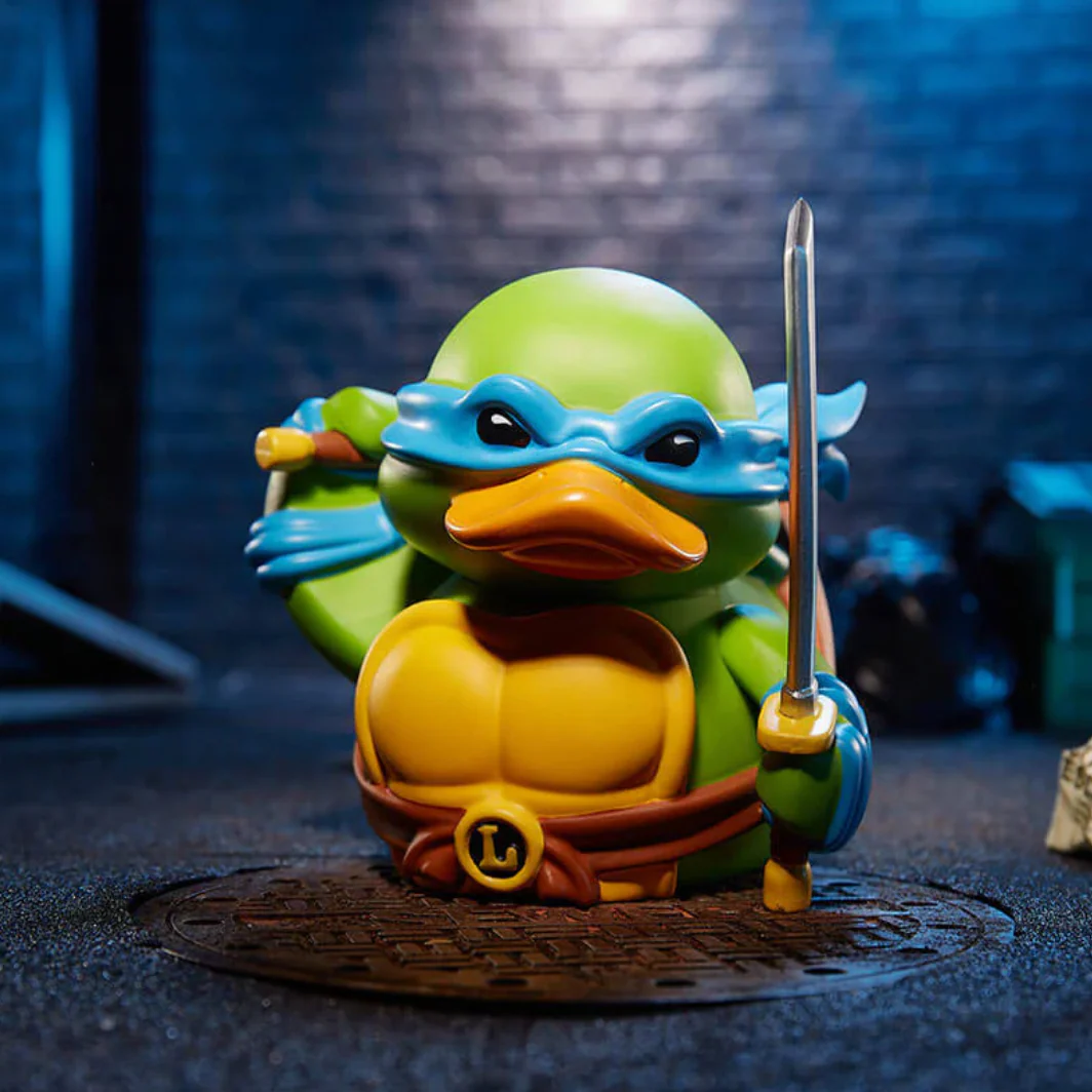 Official Teenage Mutant Ninja Turtles Leonardo TUBBZ (Boxed Edition) - Image 2