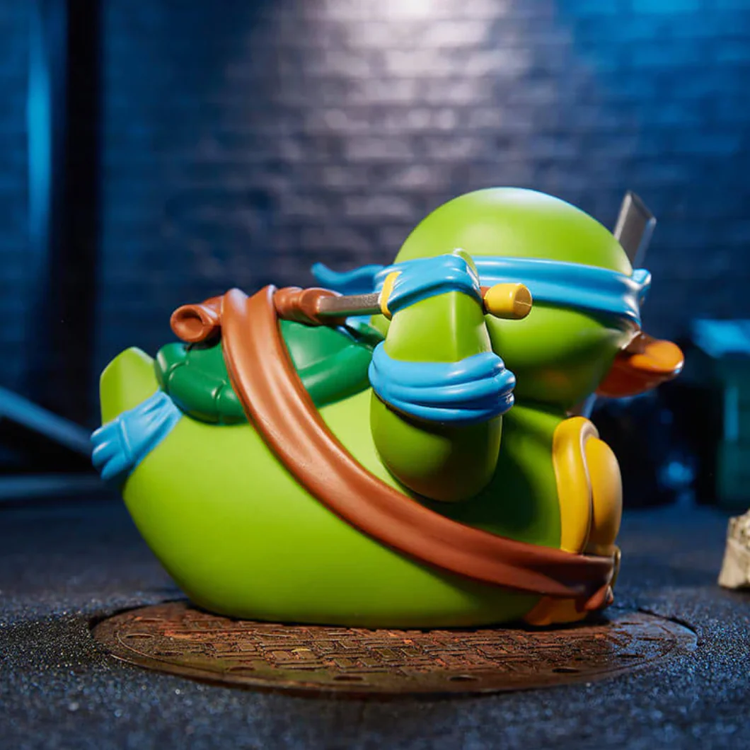 Official Teenage Mutant Ninja Turtles Leonardo TUBBZ (Boxed Edition) - Image 3